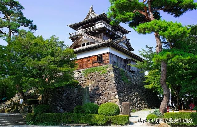 日本百大城堡 越前国 丸冈城 北陆地区唯一现存天守阁